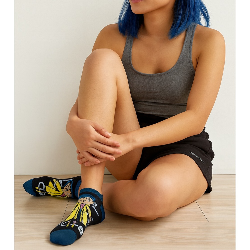 Coraline Thread button Women No Show Ankle Socks Tim Burton Black Blue‎ Yellow